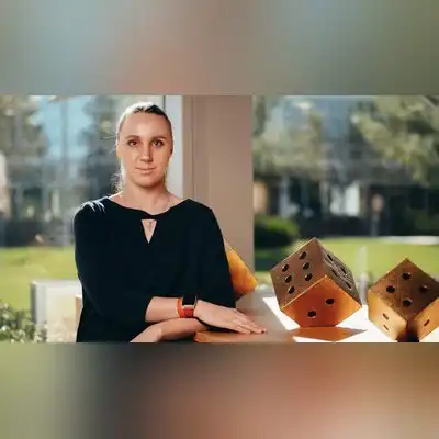 孔旭蔚